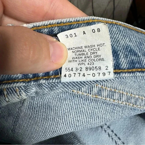 Levi’s Silvertab Vintage 90s Baggy College Jeans Women’s size 27 - Picture 2 of 11